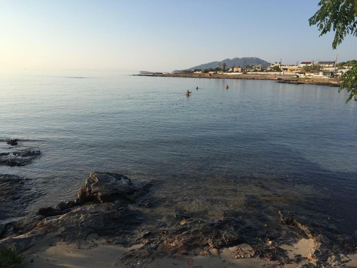 Yoga Euphoria seaside apartment Artemida (Attica) Exterior foto